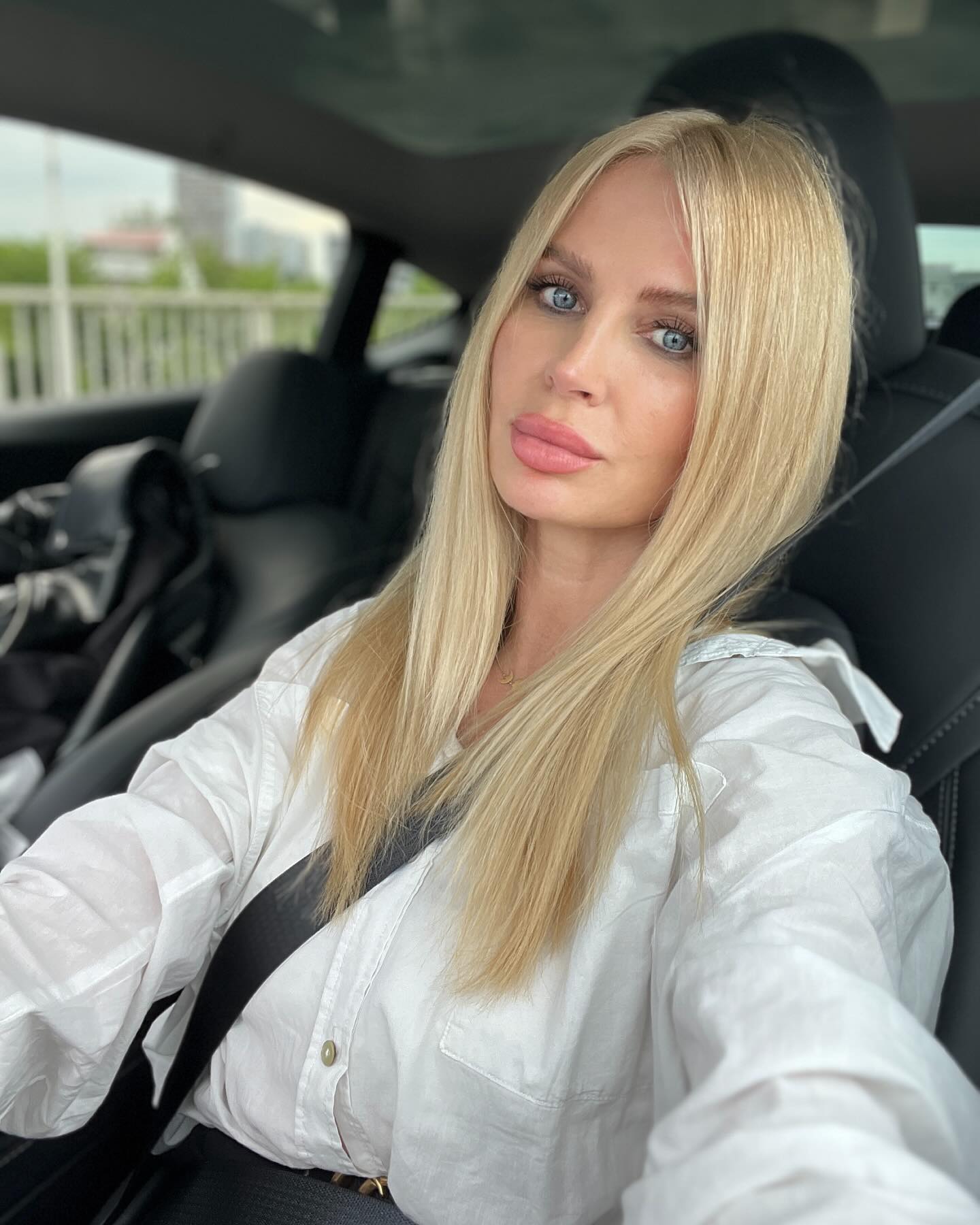 Andreea Banica a aparut nemachiata pe internet 12