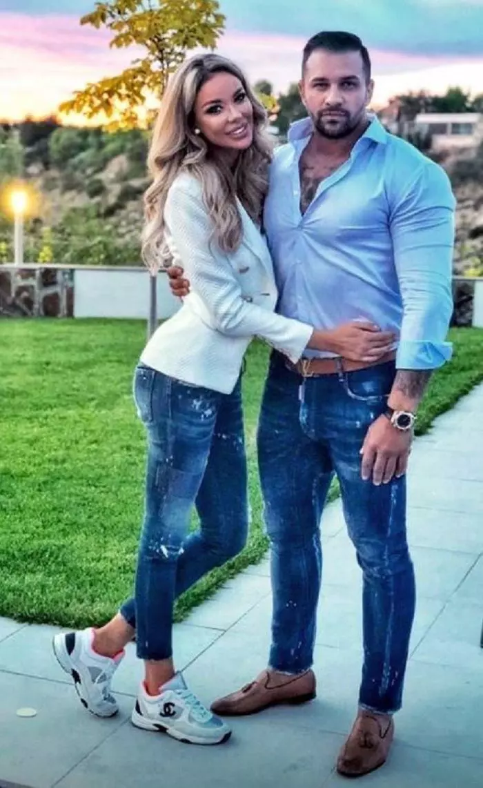 Bianca Dragusanu si Alex Bodi, din nou un cuplu 1