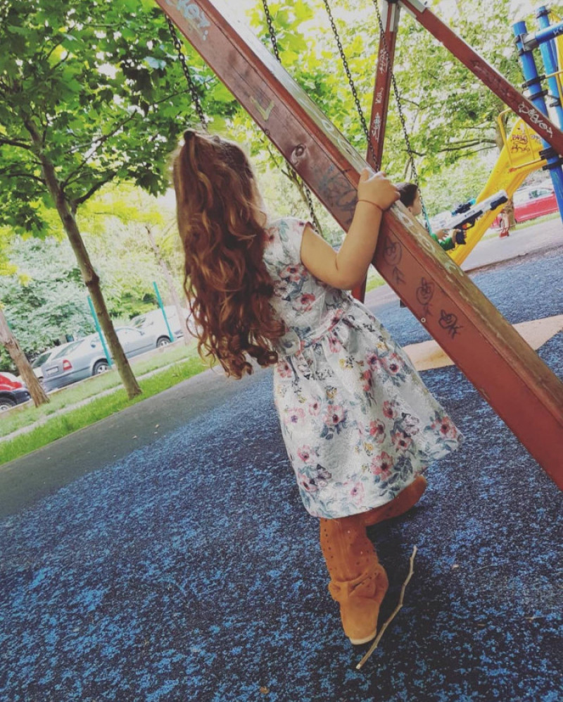 Ce fiica frumoasa are Marius Moga 18