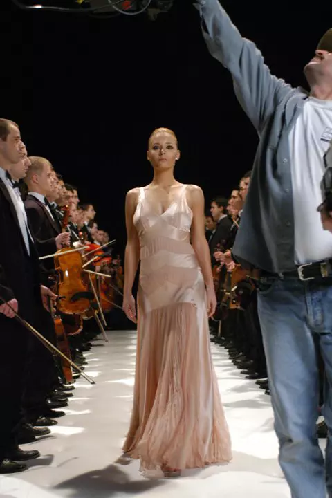 Ce mai face Cristiana Raduta, cea care a făcut furori cu hit-ul Amor, amor 20