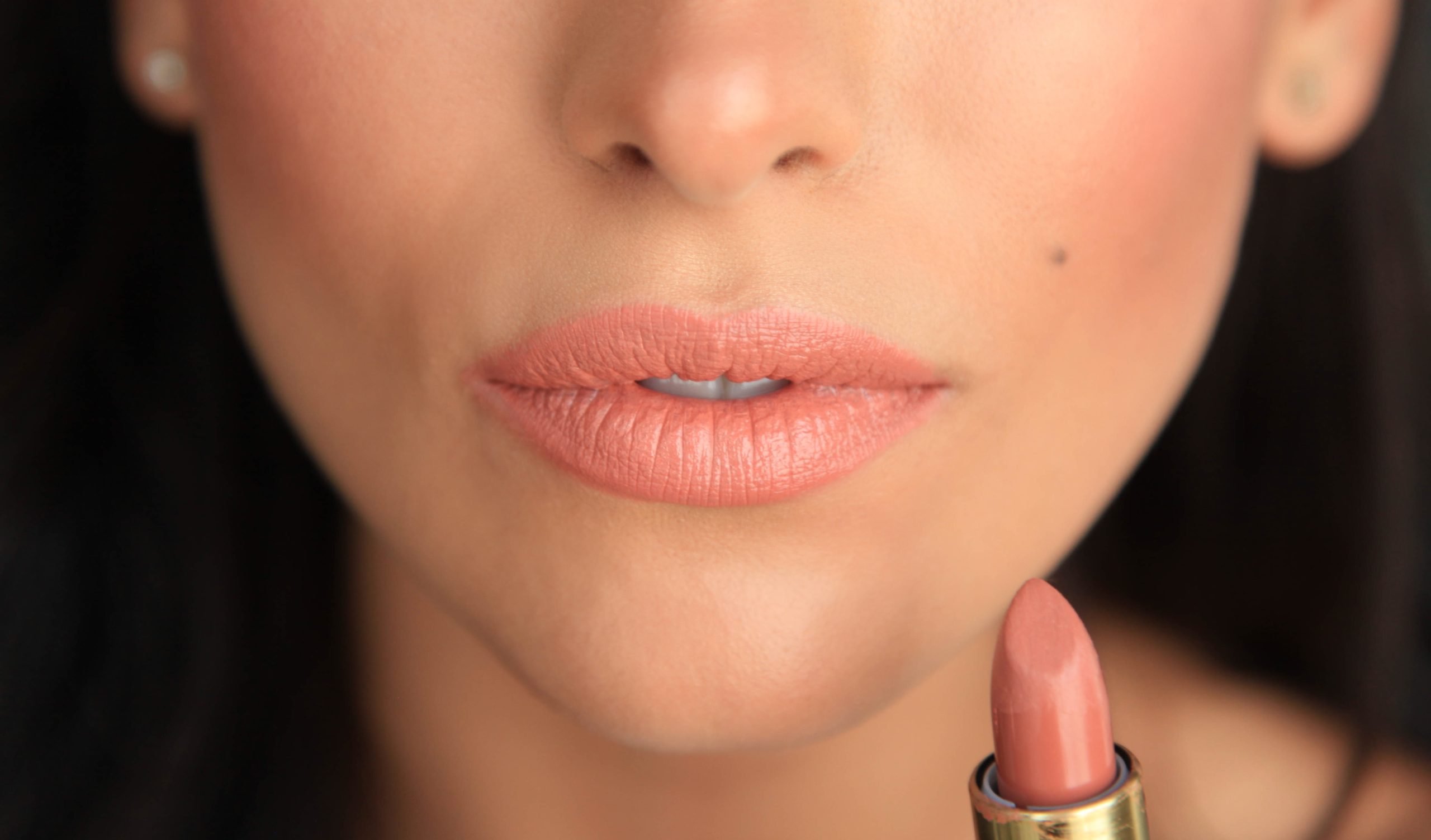 Ce nuante de ruj sa porti in vara lui 2024 3