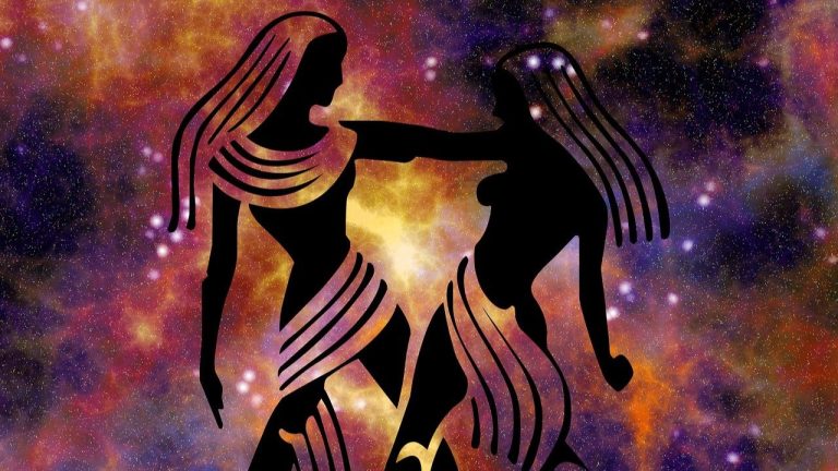 Cele mai infidele zodii de femei din horoscop. Se plictisesc repede, sunt mereu în căutare de distracție și aventură