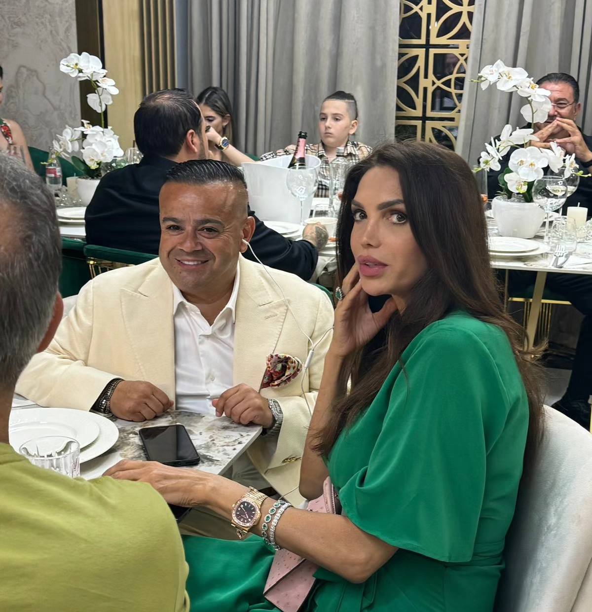 Cristina Spatar, petrecere de lux de ziua ei de nastere, in restaurantul lui Adrian Minune 4