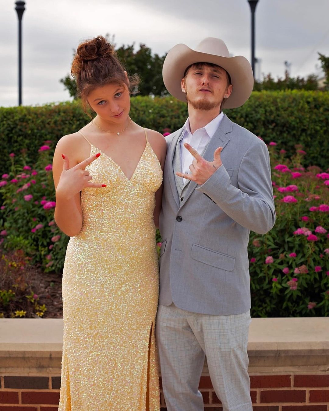 Cum arata singurul fiu al Nadiei Comaneci 6