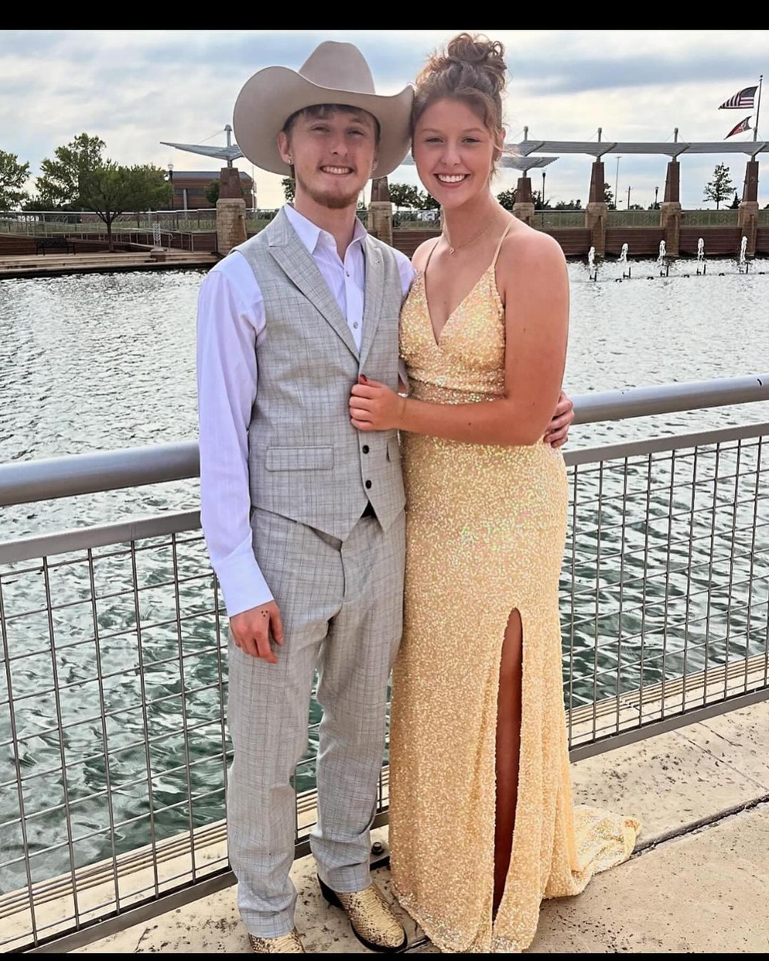 Cum arata singurul fiu al Nadiei Comaneci 7