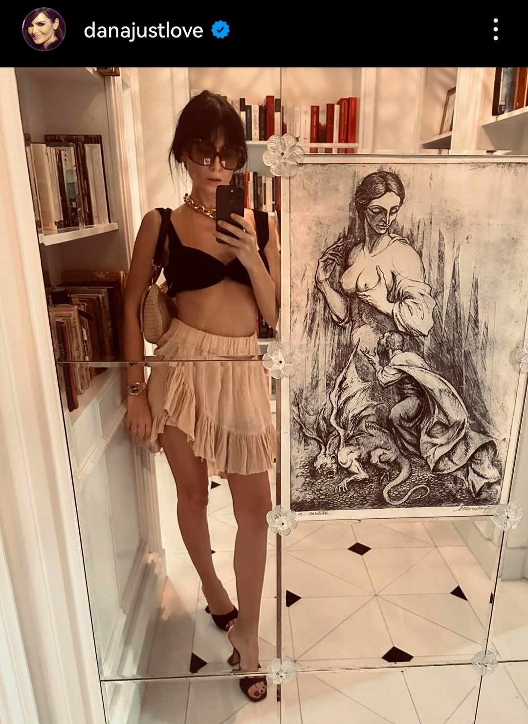 Dana Budeanu, o noua aparitie indrazneata in mediul online