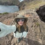 Delia, cu posteriorul la vedere pe retele sociale 10