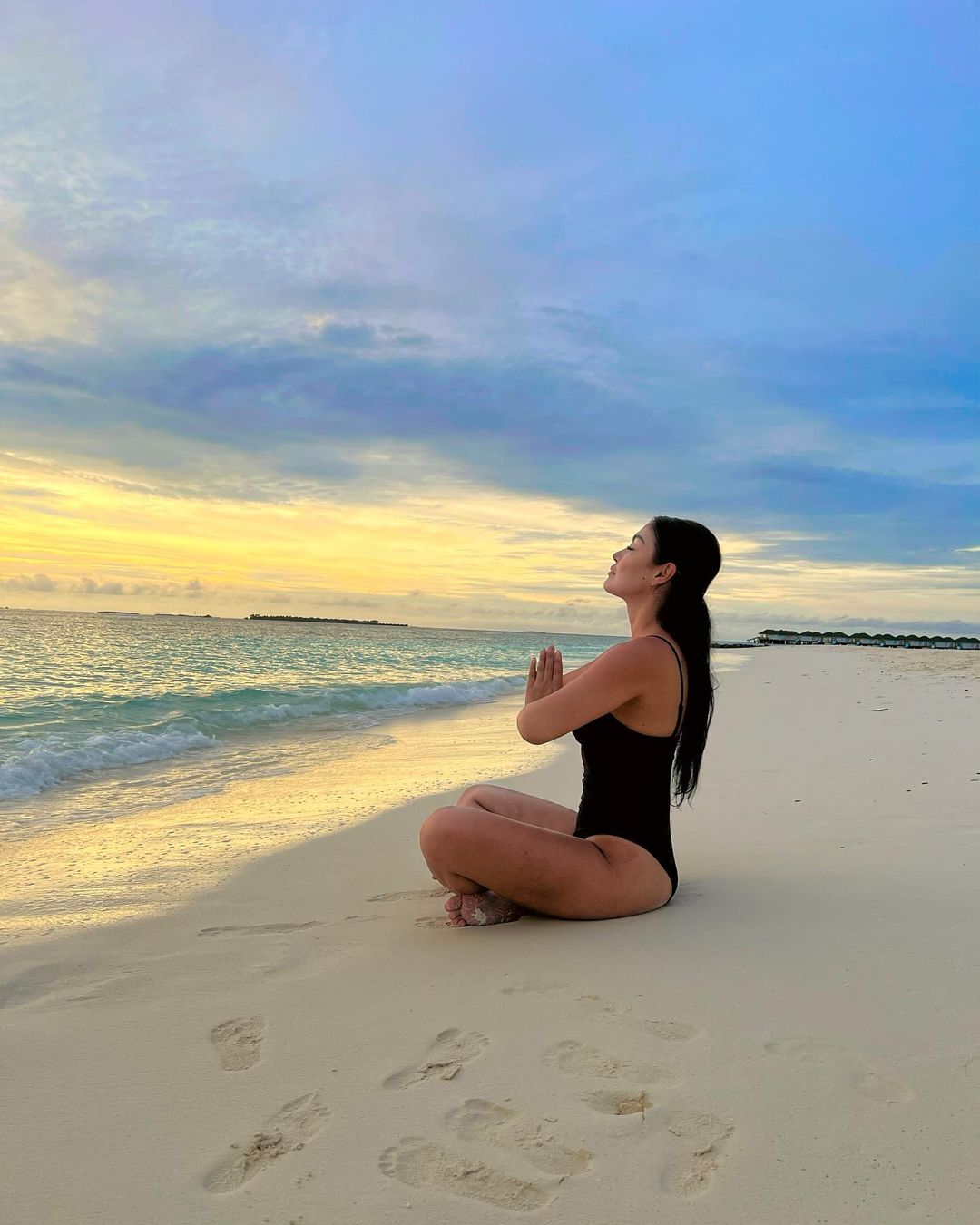 Fotografii rare cu Andreea Mantea in costum de baie 23