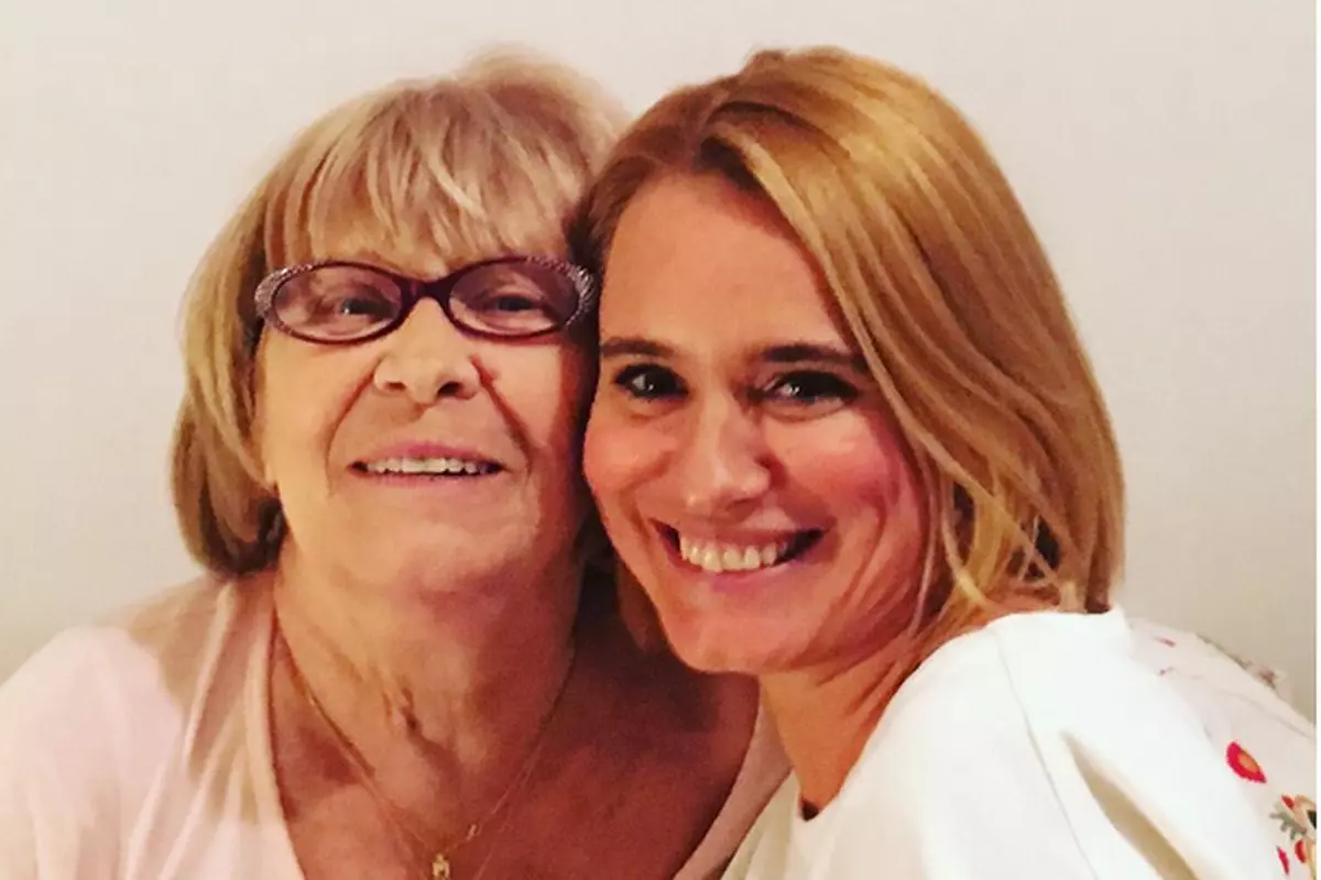 Imagini impresionante cu Andreea Esca și mama ei, din tinerețe 18