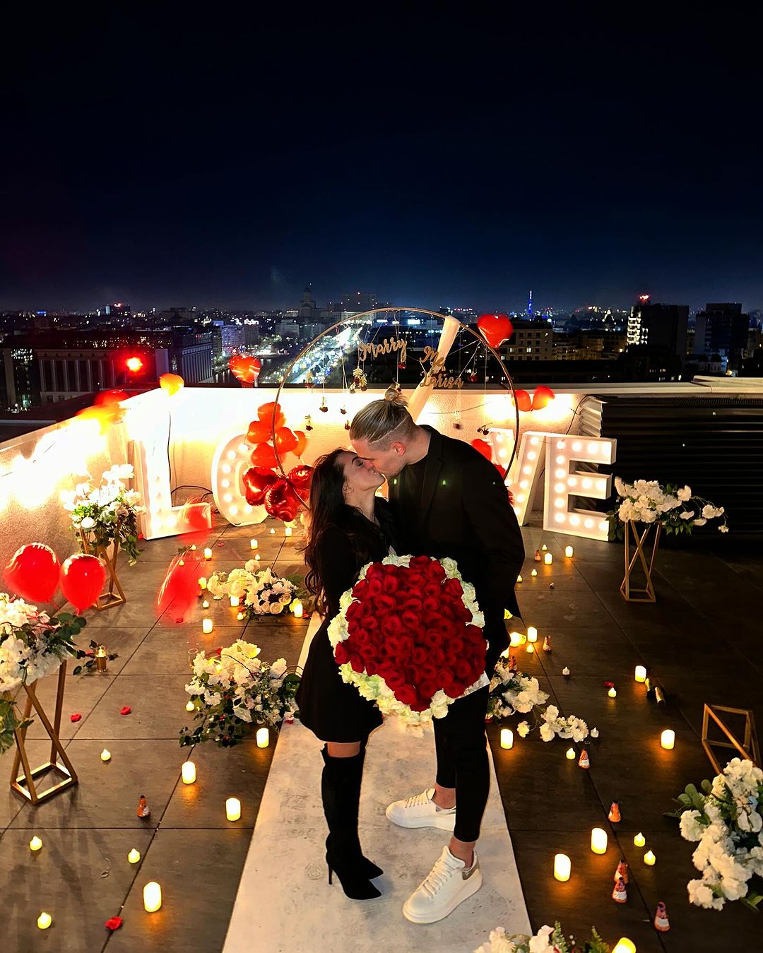 Cu ce se ocupă de fapt Cristian Chiriță, soțul Larisei Iordache.