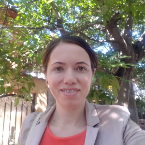 Cum și-a făcut apariția iubita lui Nicușor Dan, Mirabela Grădinaru, la vot