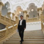 Cum și-a făcut apariția iubita lui Nicușor Dan, Mirabela Grădinaru, la vot