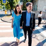 Cum și-a făcut apariția iubita lui Nicușor Dan, Mirabela Grădinaru, la vot
