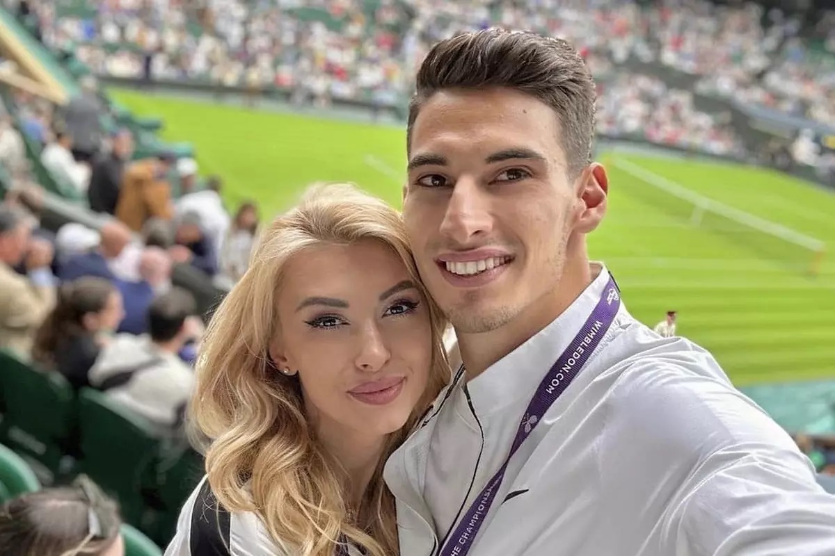 Reactia Andreei Balan, dupa ce a fost atacata de fanii lui Victor Cornea