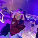 Recunosti fetita din imagine 8