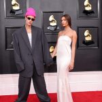Sotia lui Justin Bieber, aparitie sexy cu burtica de gravida 