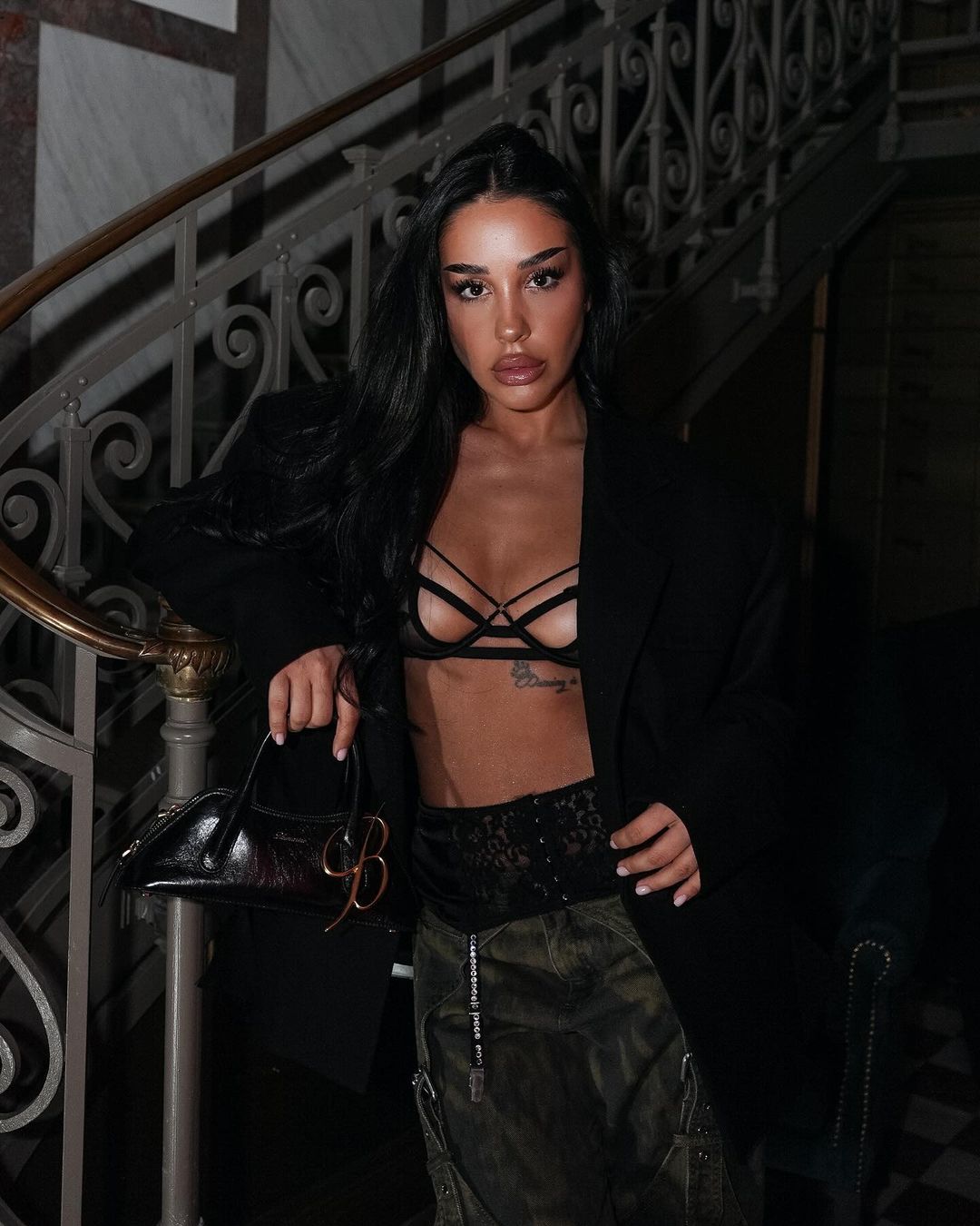 Stefania lui Speak, aparitie ravisanta pe internet 15