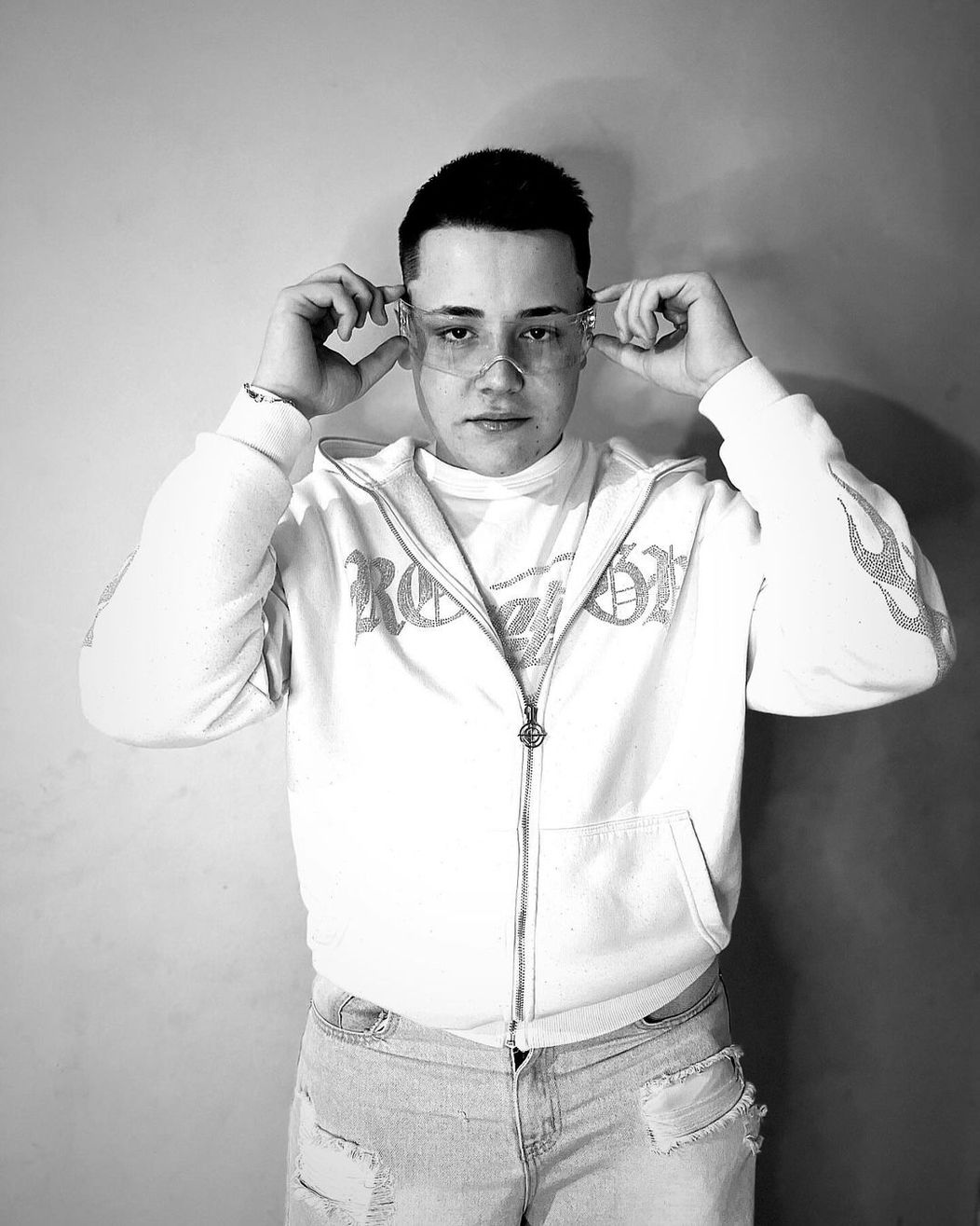 Un indragit influencer din Romania si-a pierdut viata intr-un teribil accident rutier 1