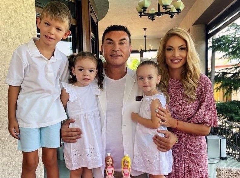 Vedetele din Romania care au cel putin 3 copii 7