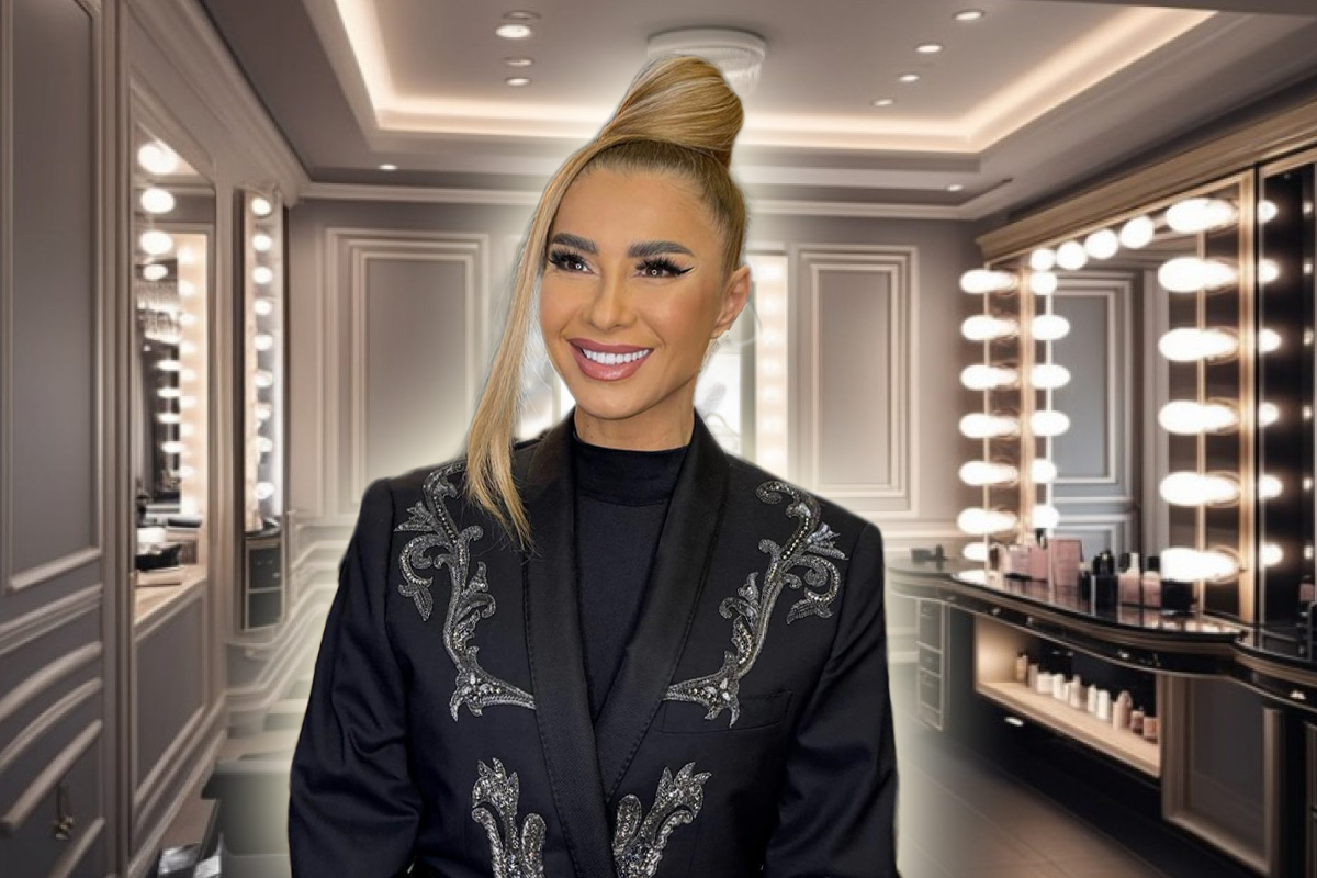 Anamaria Prodan, decolteu amețitor la 51 de ani. Impresara a fost nașă de botez și a atras toate privirile