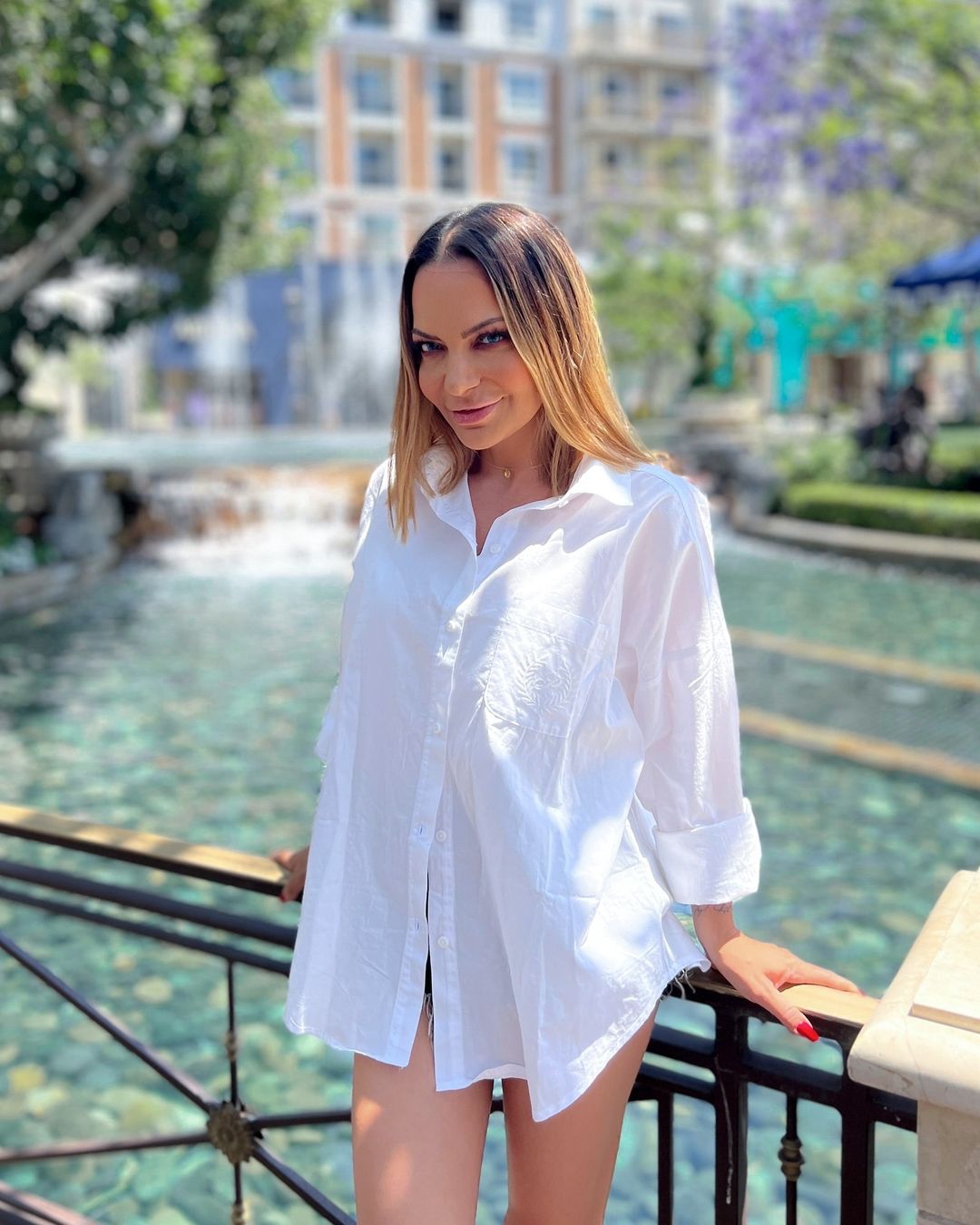 Andreea Antonescu, irezistibila pe o plaja din California 1