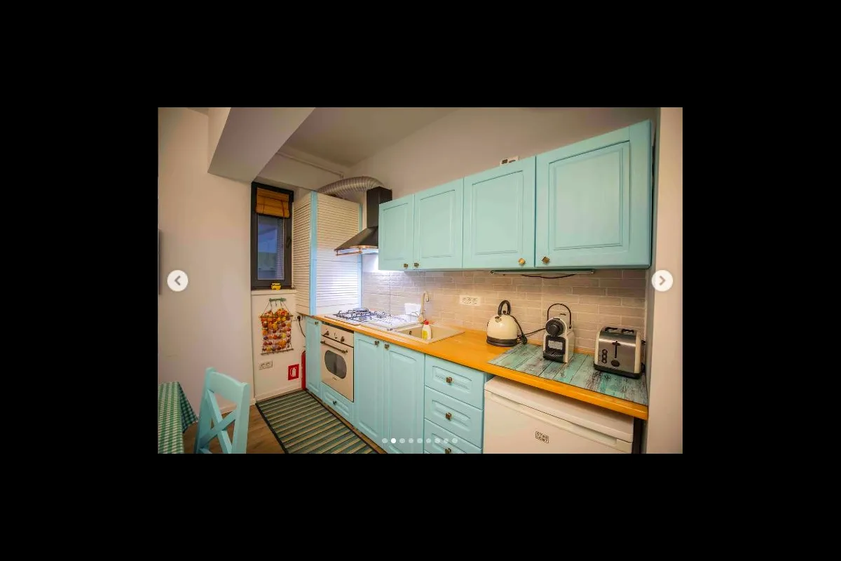 Cabral si Andreea Ibacka isi vand apartamentul de la mare 1