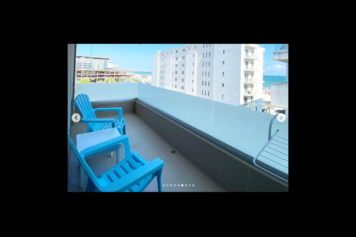 Cabral si Andreea Ibacka isi vand apartamentul de la mare 5