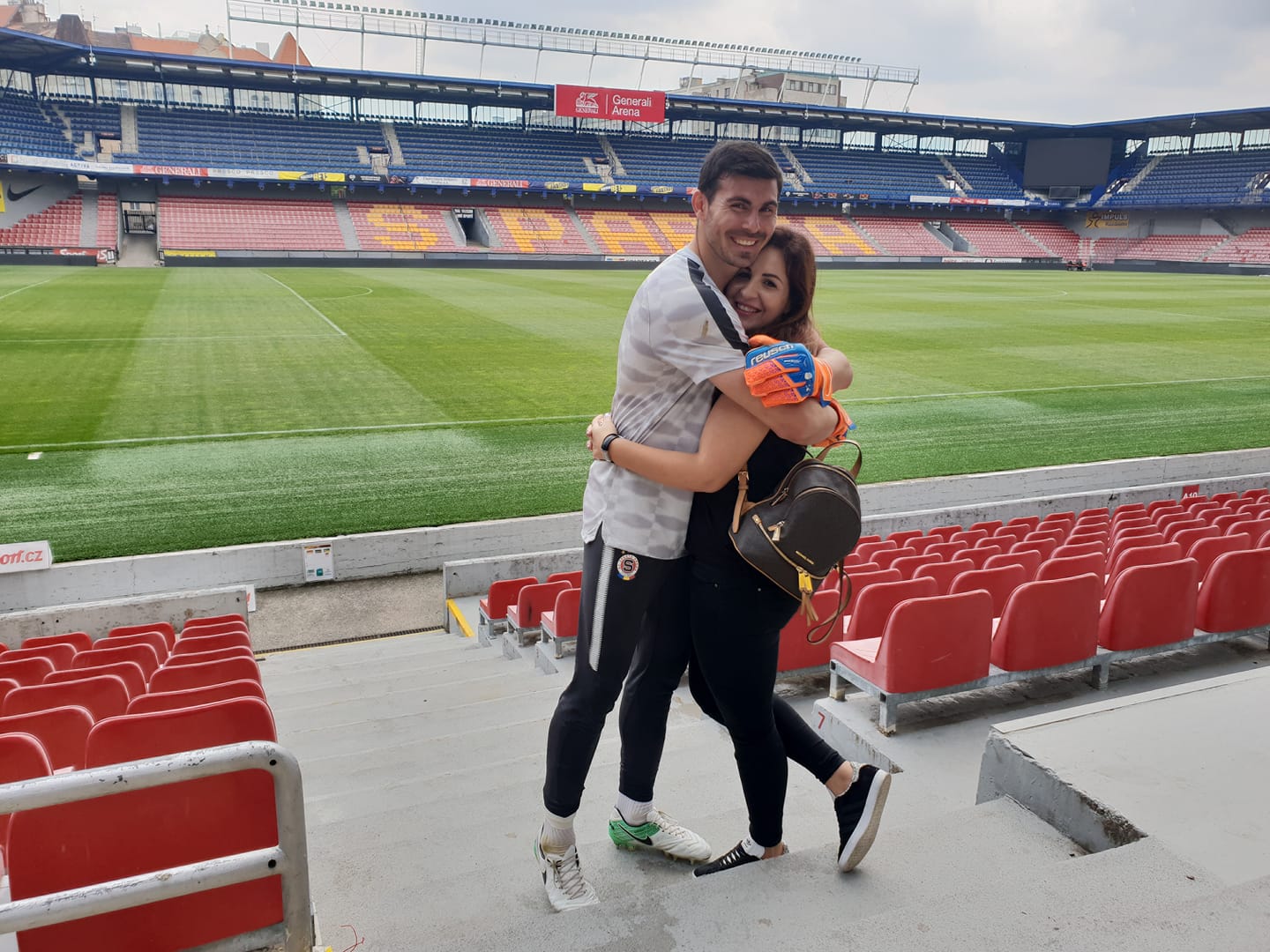 Ce urare emotionanta a primit Florin Nita, portarul echipei nationale a Romaniei, de la sotia lui, de ziua lui de nastere 14