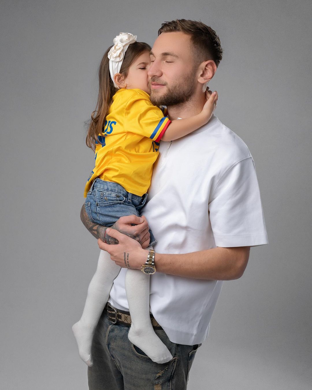 Cum a aratat rochia de mireasa a sotiei fotbalistului Denis Dragus 14