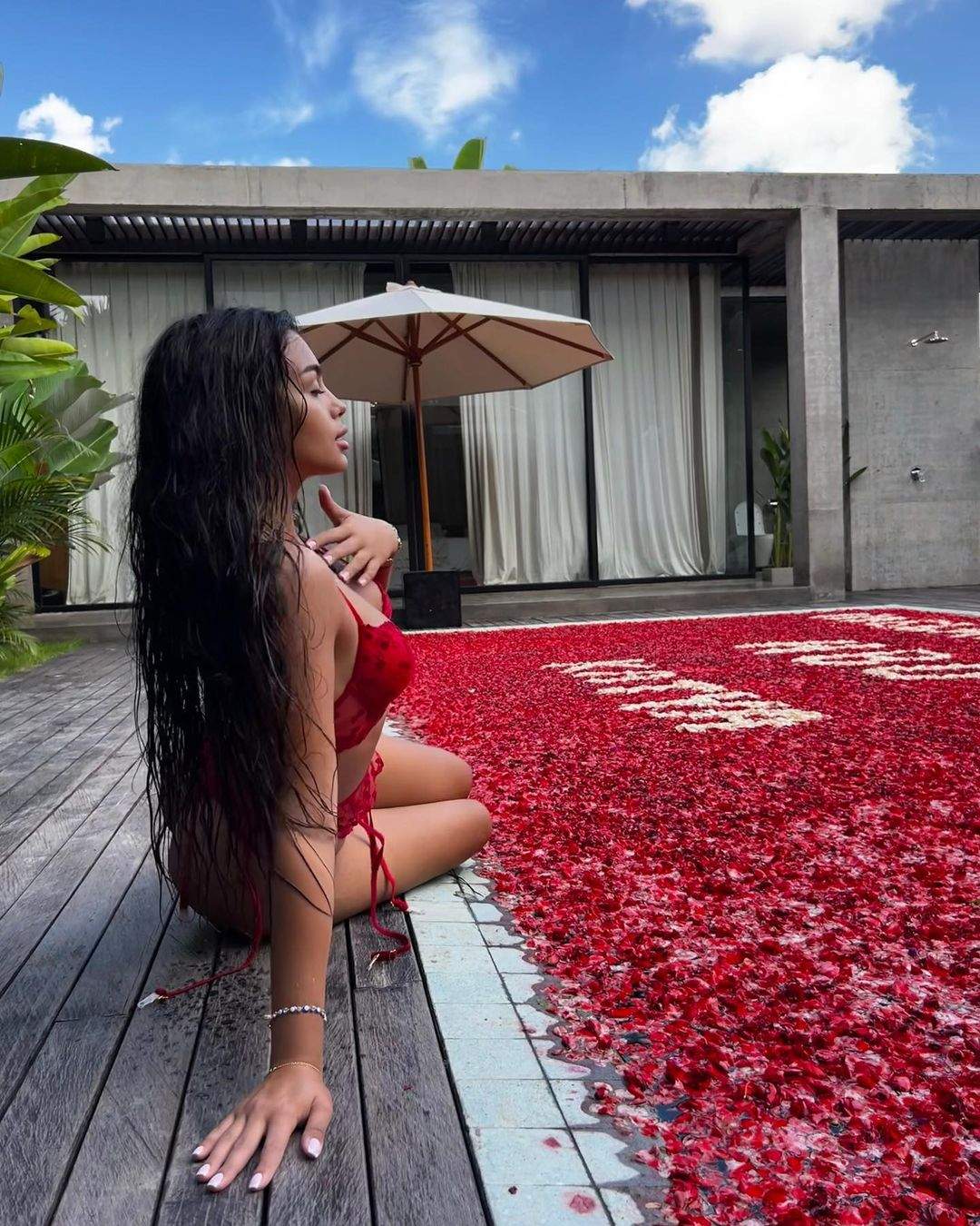 Cum arata noua iubita a lui Alex Bodi 10