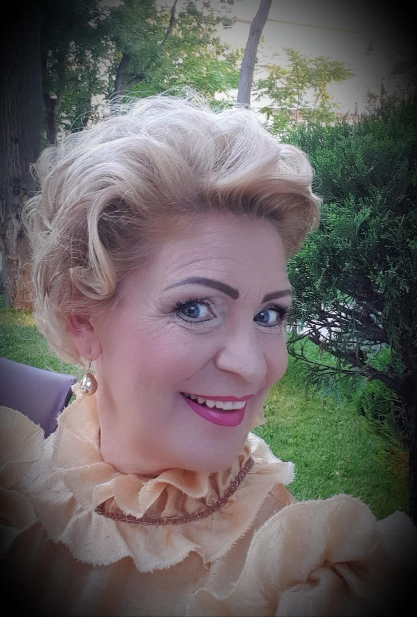 Imagini inedite din tinerete cu Matilda Pascal-Cojocarita 19