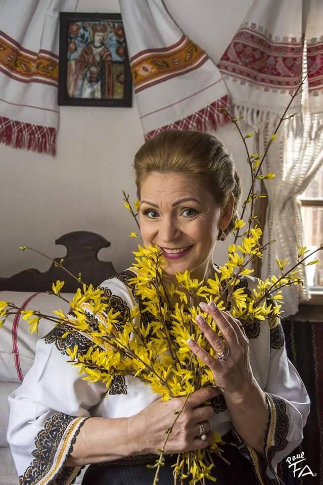 Imagini inedite din tinerete cu Matilda Pascal-Cojocarita 26