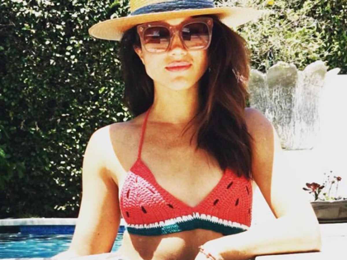 Imagini rare cu Meghan Markle în costum de baie 35
