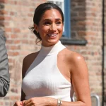 Imagini rare cu Meghan Markle în costum de baie 39