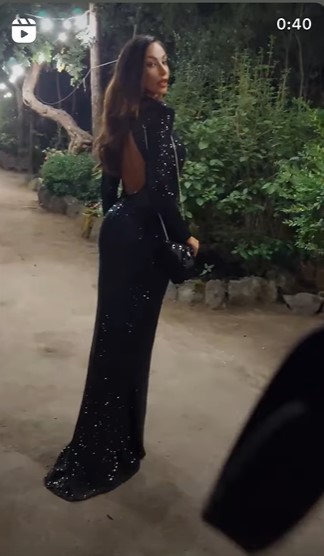 Mădălina Ghenea, spectaculoasa intr-o rochie decupata 13