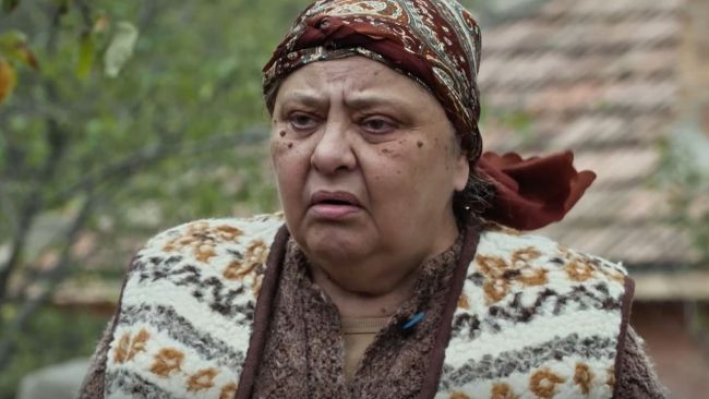 O recunoști? În tinerețe făcea ravagii cu frumusețea ei. Acum o vezi săptămânal la televizor, în serialul ”Las Fierbinți”