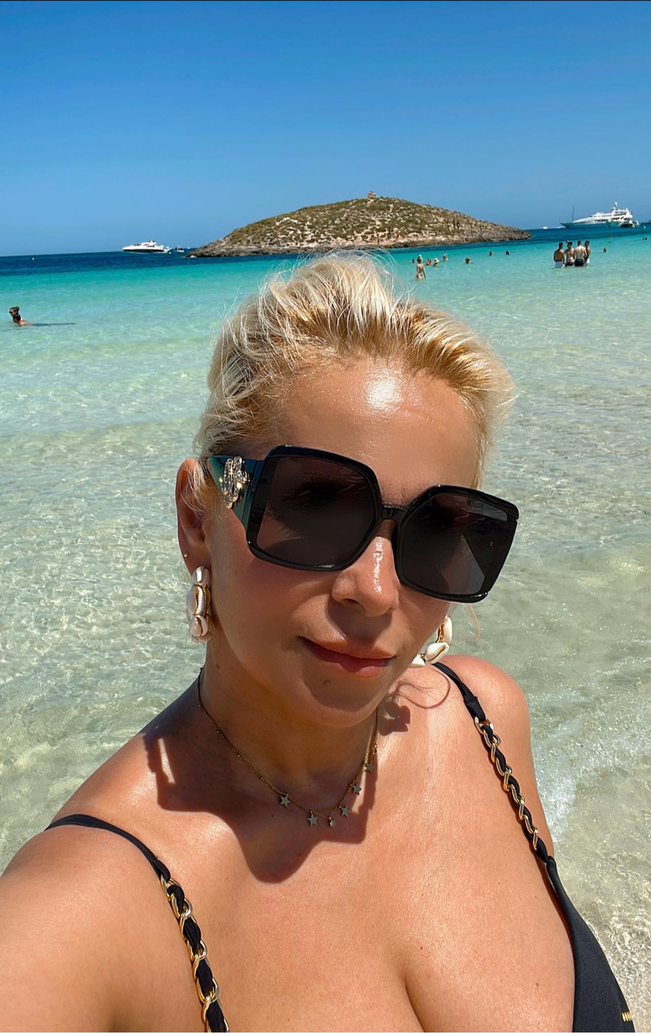 Paula Chirila a vorbit, in premiera, despre iubitul ei misterios 12