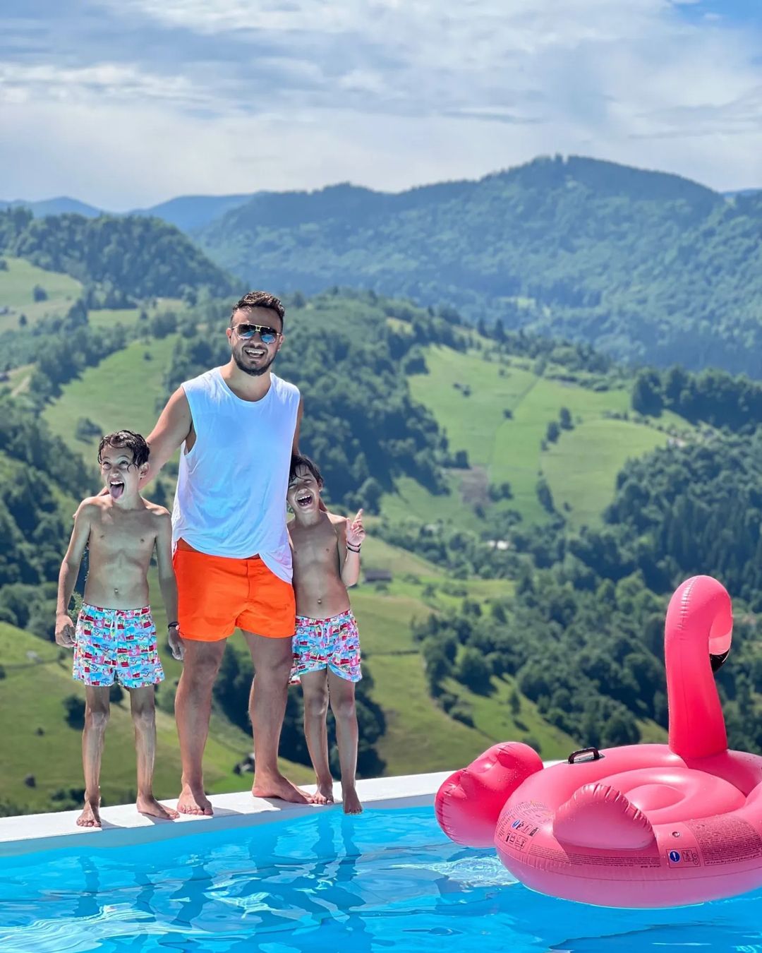 Relatia dintre Gabi Badalau și noua lui iubita, Daria, devine din ce in ce mai serioasa 9