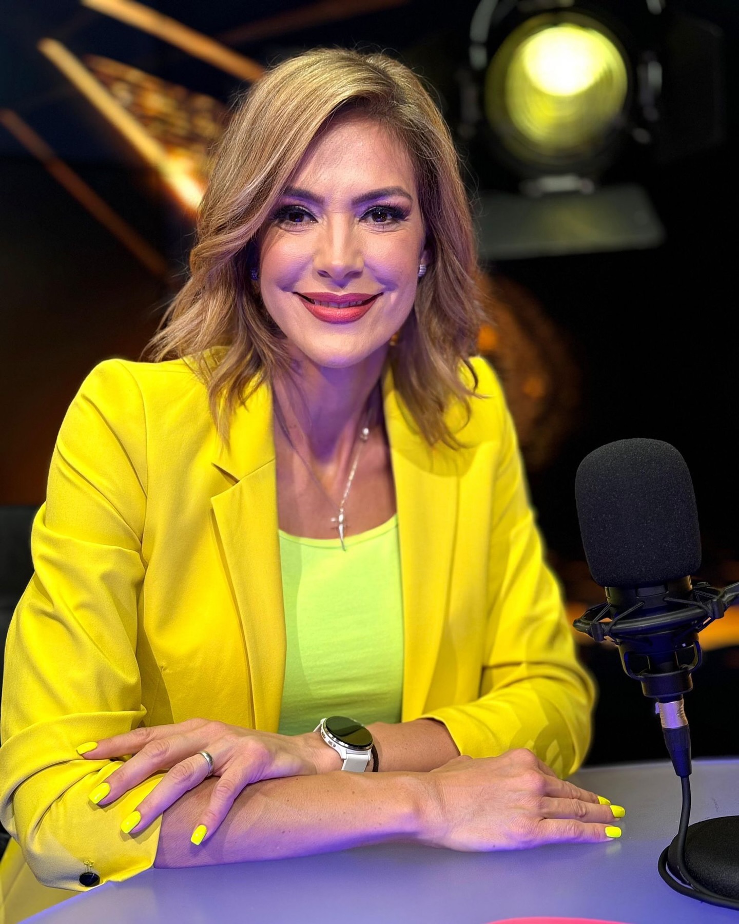 Roxana Ciuhulescu si-a facut o operatie estetica 6