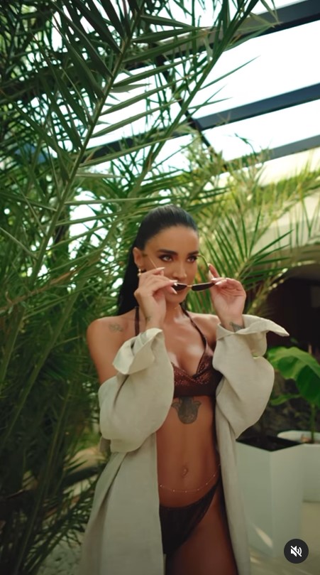 TOP 10 vedete din Romania care fac senzatie la plaja in vara lui 2024 16