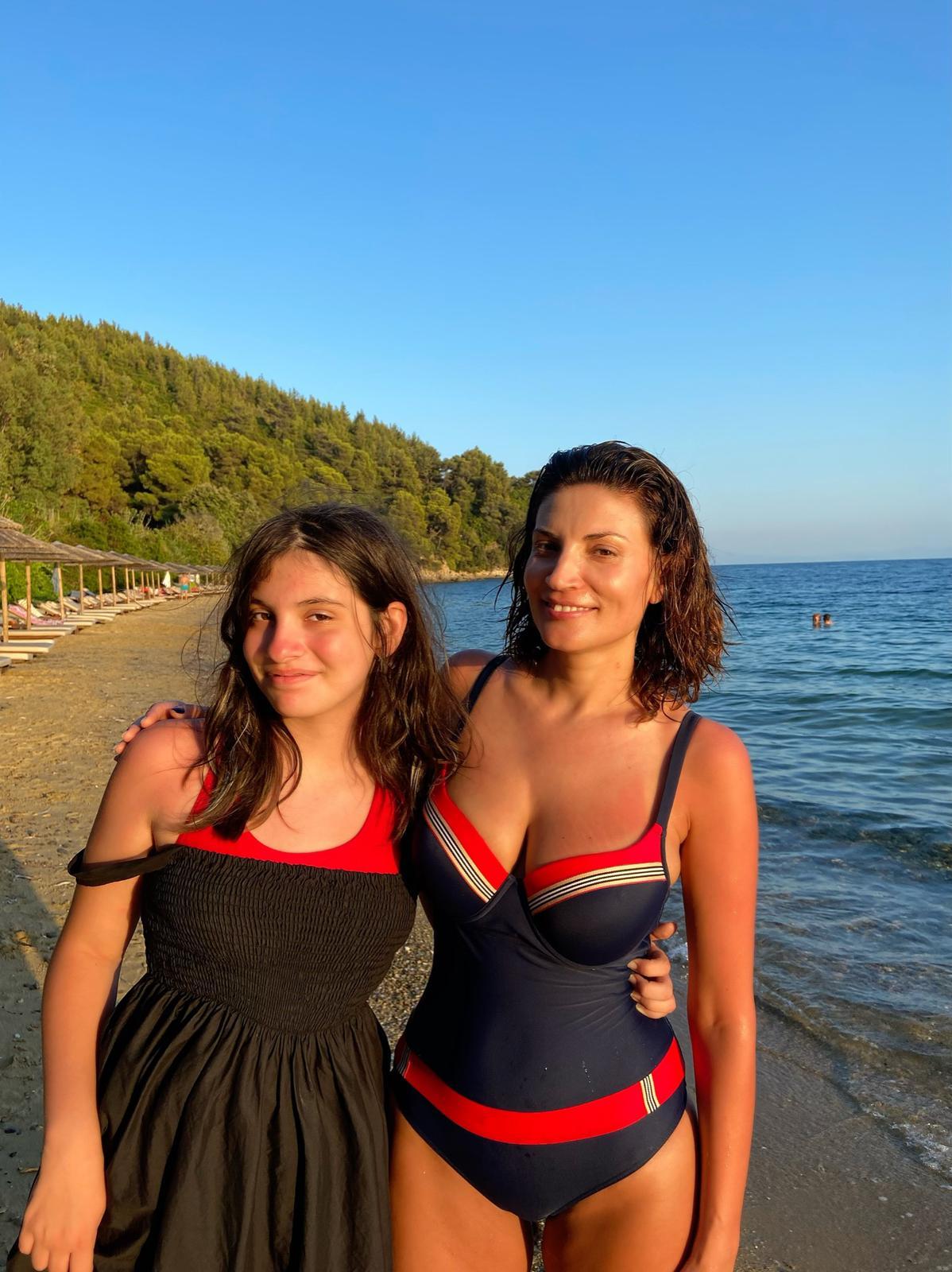 Top 5 vedete din Romania inzestrate de Mama Natura 8