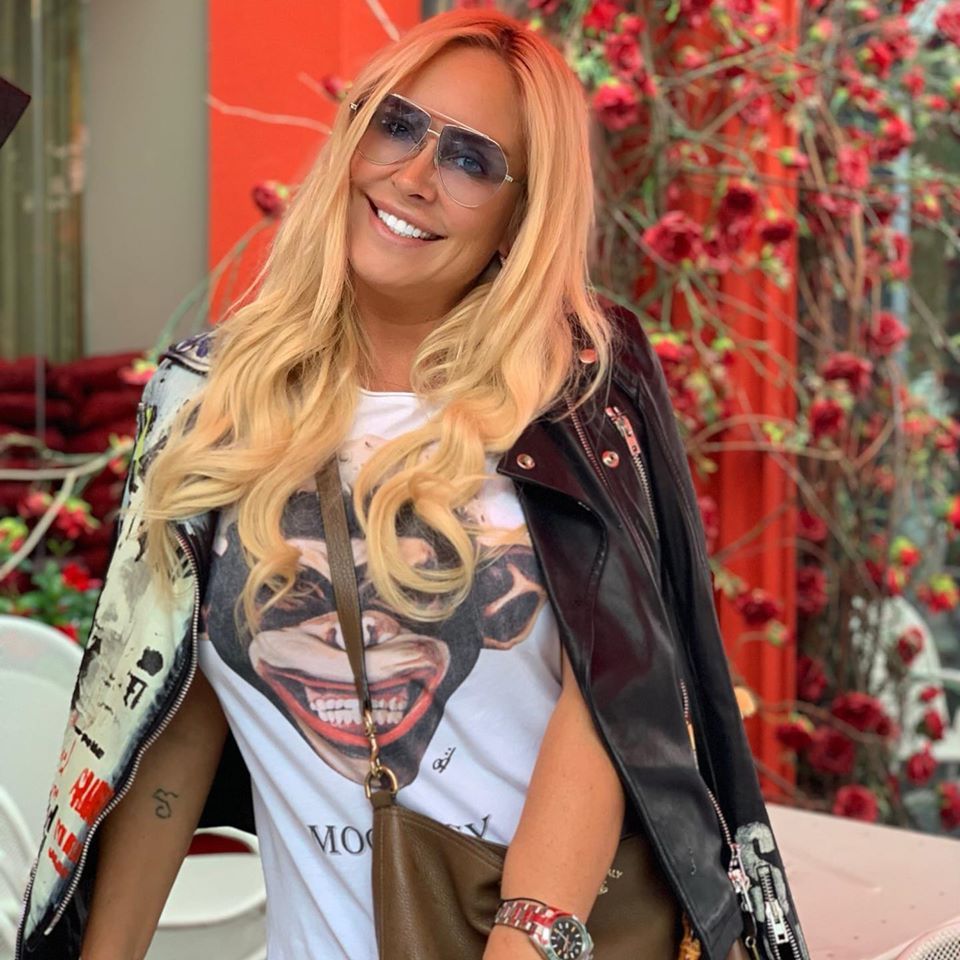 Vica Blochina, imagine rara cu fiul ei si al lui Victor Piturca 17