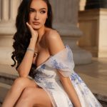 Viviana Sposub, aparitie de infarct intr-un top decoltat si provocator 13