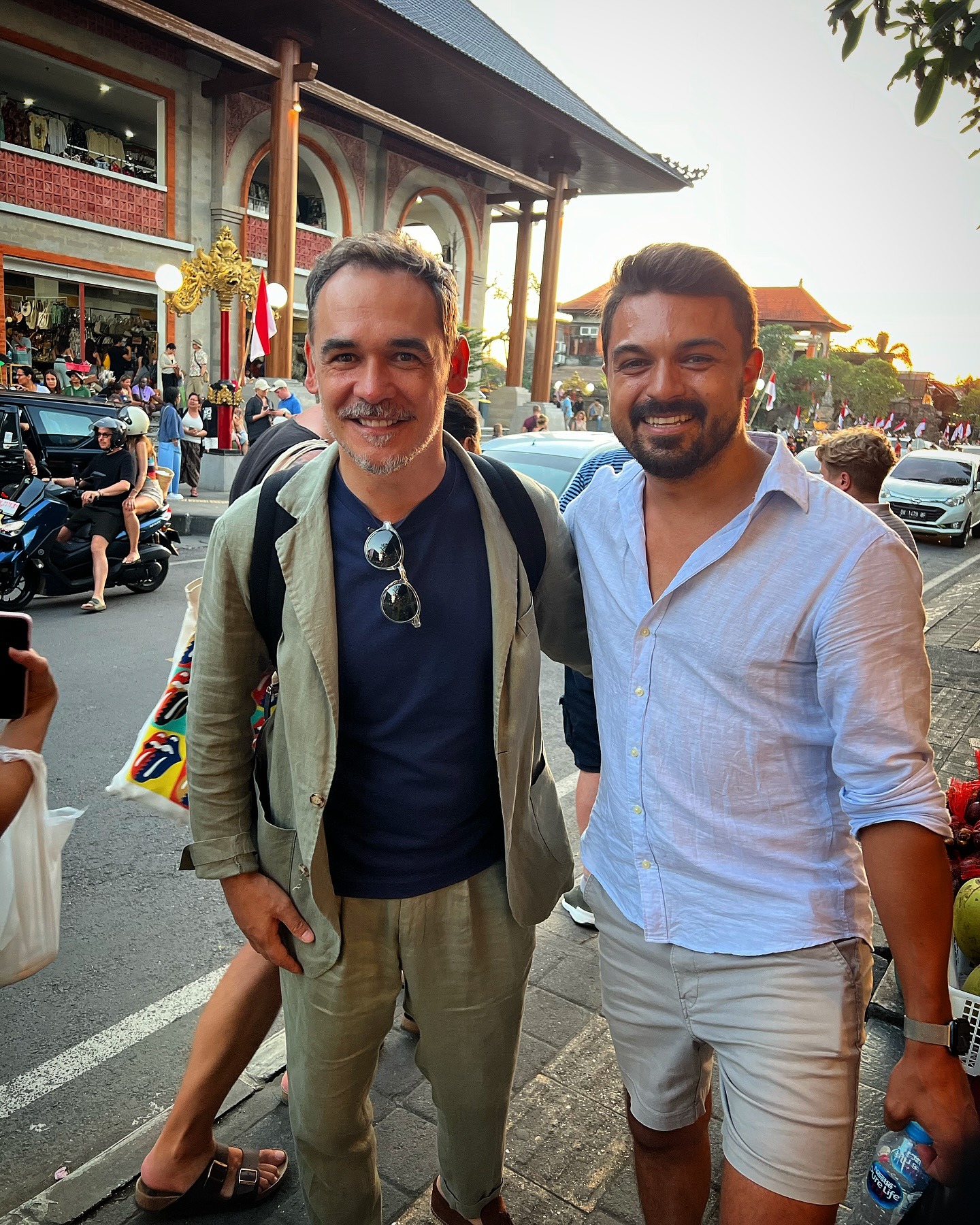 Bogdan Ciudoiu și Răzvan Simion s-au întâlnit în Bali