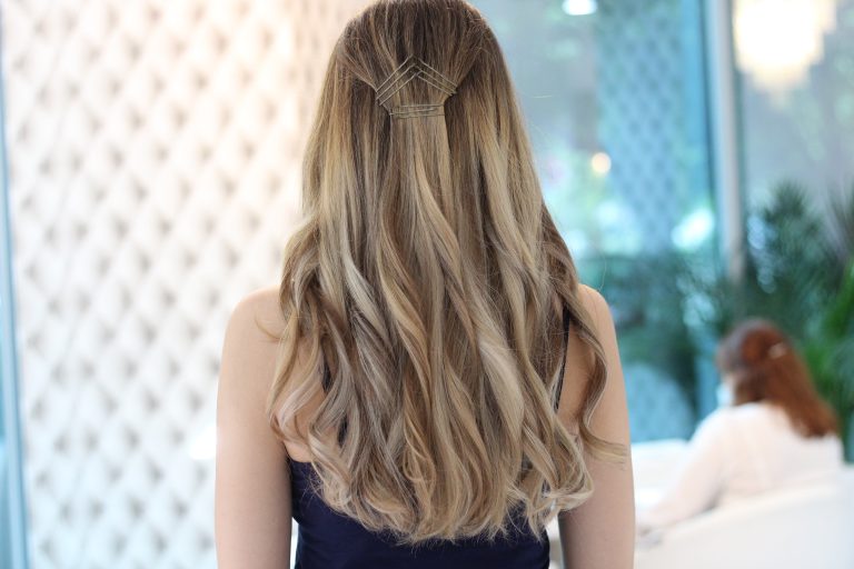 Ce să nu faci înainte de vopsirea părului. Greșelile pe care multe femei le repetă