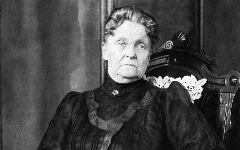Hetty Green, cea mai zgârcită femeie din istorie, care a intrat și în Cartea Recordurilor. A preferat să îi amputeze piciorul fiului ei, decât să plătească tratamentul