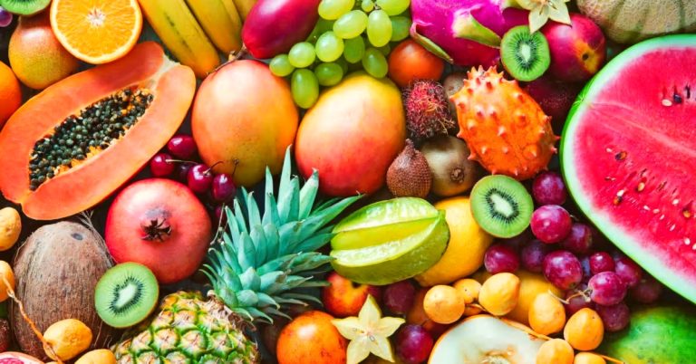 De ce simțim nevoia să mâncăm fructe. Ce ascunde această tendință