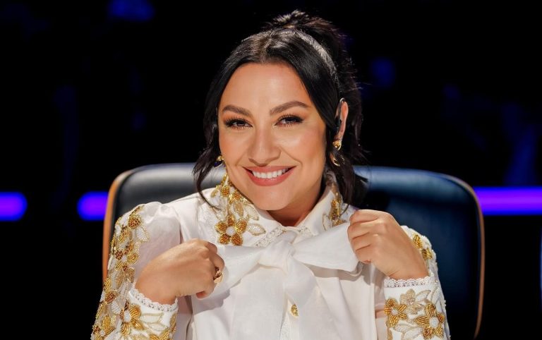 Imagini uitate cu Andra. Cum arăta celebra artistă la debutul său în muzică