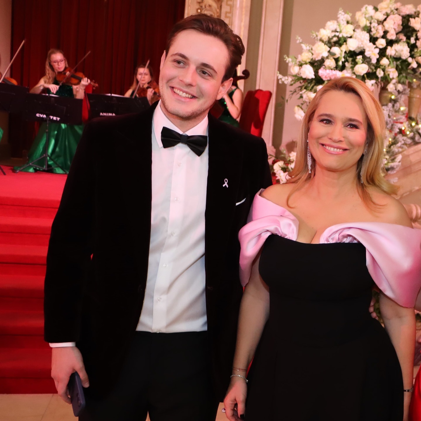 Andreea Esca și fiul ei, Aris