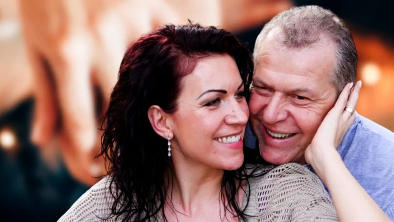 Cine este a doua soție a lui Helmut Duckadam, Alexandra. Între cei doi era o diferență de vârstă considerabilă